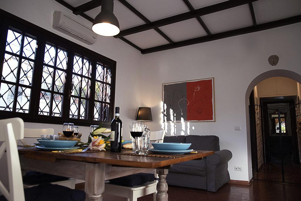 Borgo Pio Holiday Rome Room photo